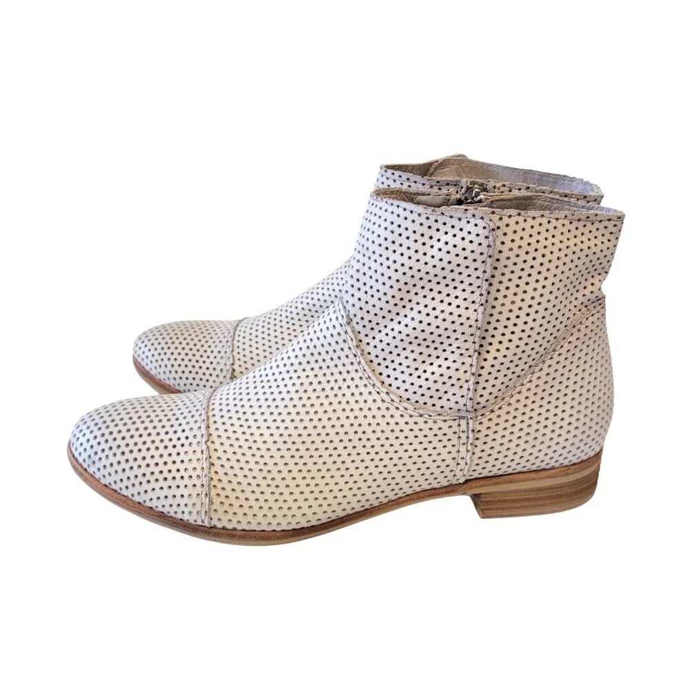Anthropologie Felmini Perforated Leather Ankle Boot 42